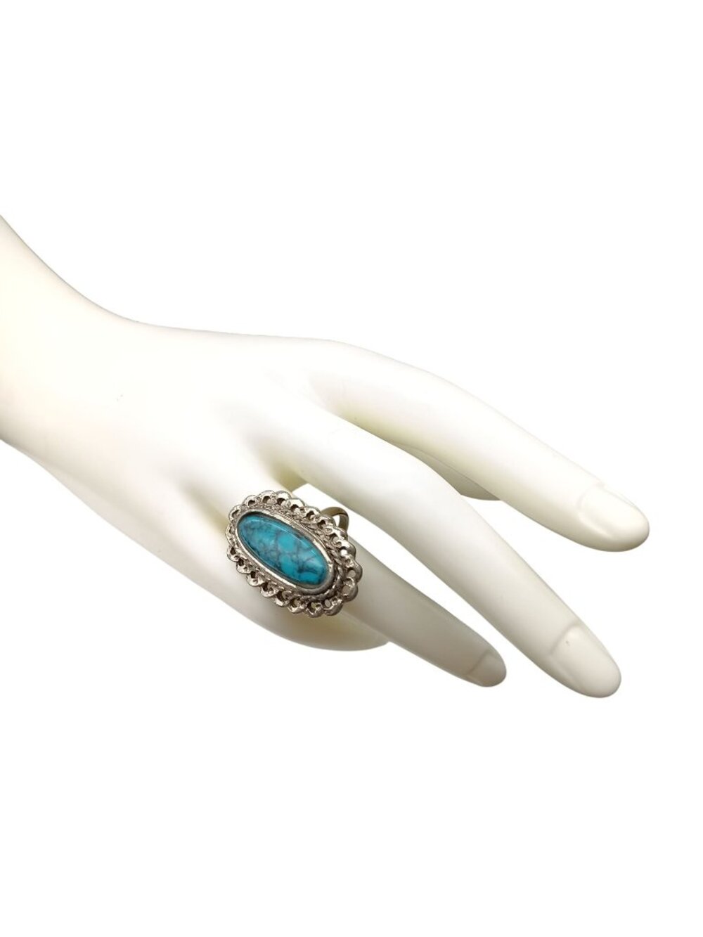 Vintage-Style Faux Turquoise Adjustable Ring With Intricate Silver-Tone Scallope